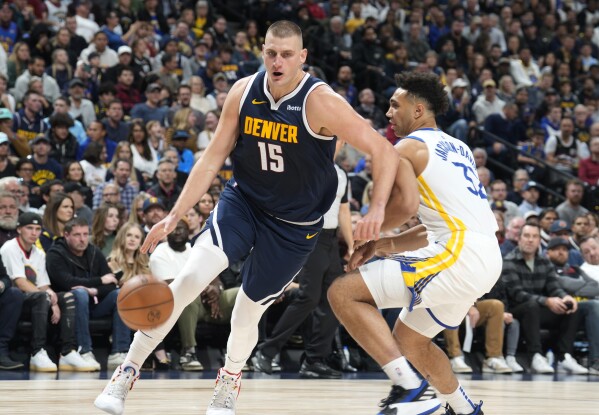 Exhausted Jokic scores 35 points, Nuggets hold off Curry, Warriors